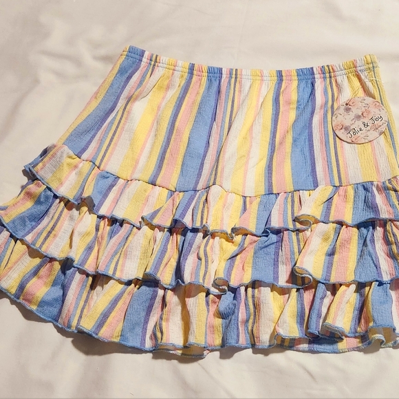 Jolie & Joy 2 pc Striped Ruched Top & Ruffle Skirt - Picture 4 of 7